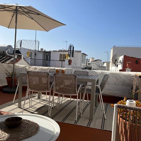 Town House With Roof Terrace - Old Town Apartment มาร์เบยา ภายนอก รูปภาพ