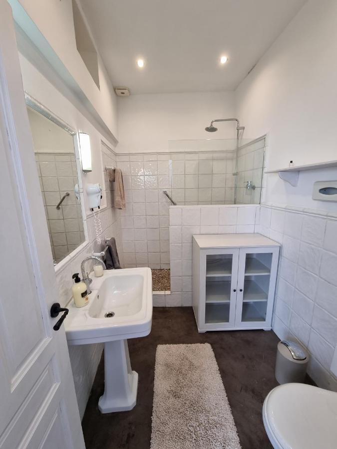 Town House With Roof Terrace - Old Town Apartment มาร์เบยา ภายนอก รูปภาพ