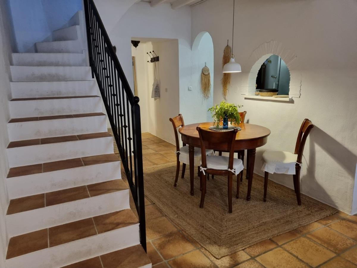 Town House With Roof Terrace - Old Town Apartment มาร์เบยา ภายนอก รูปภาพ