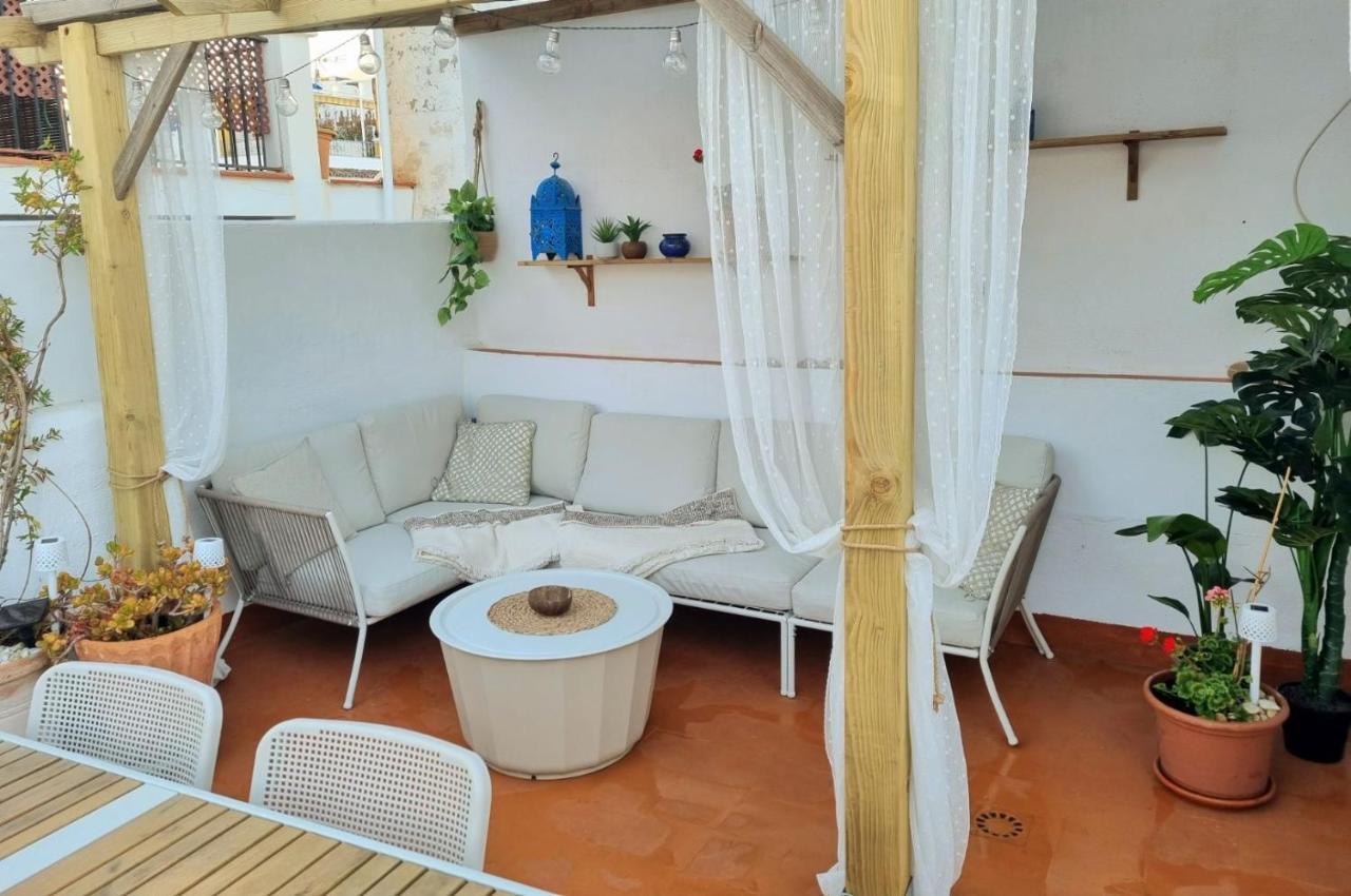 Town House With Roof Terrace - Old Town Apartment มาร์เบยา ภายนอก รูปภาพ